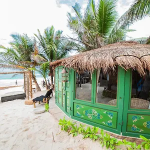 kookay-hotel.allrivieramayahotels.com/