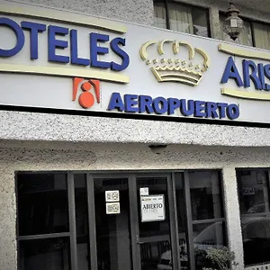 aristos-aeropuerto-puebla.hotelspuebla.com/