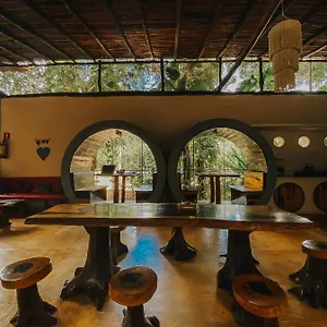 hostal-mulut-tulum.allrivieramayahotels.com/